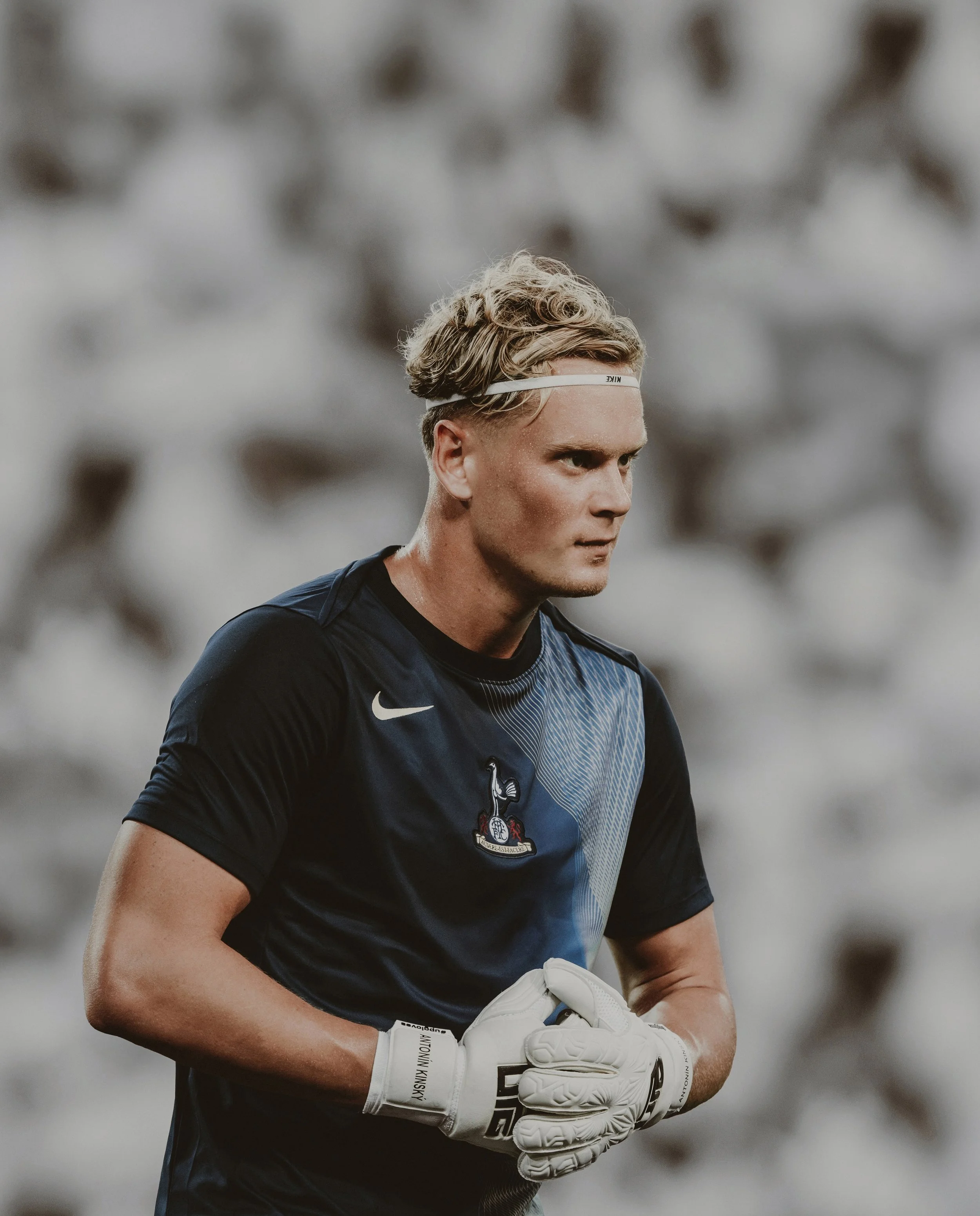 New contract? Czech ✔️🇨🇿

Shot on the @nikoneurope Z8 &amp; Nikkor Z400mm f2.8 TC 

#nikoncreator #nikoneurope #antoninkinsky #spurs #tottenham