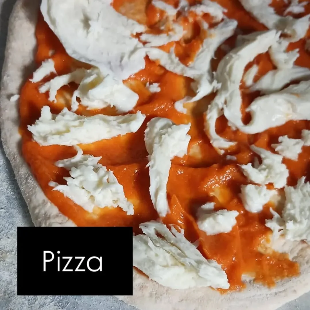 As we start a day working from home, we mix our pizza dough and leave it to prove. It is the perfect working from meal prep. 
Forces us to lift our head out of the computer and move and prep. 
I do this once a month (Emily I know is far more organise