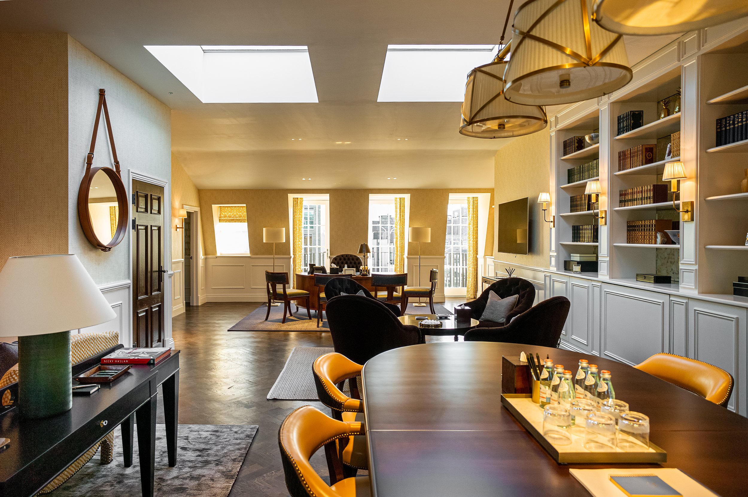 Office in Mayfair by Q