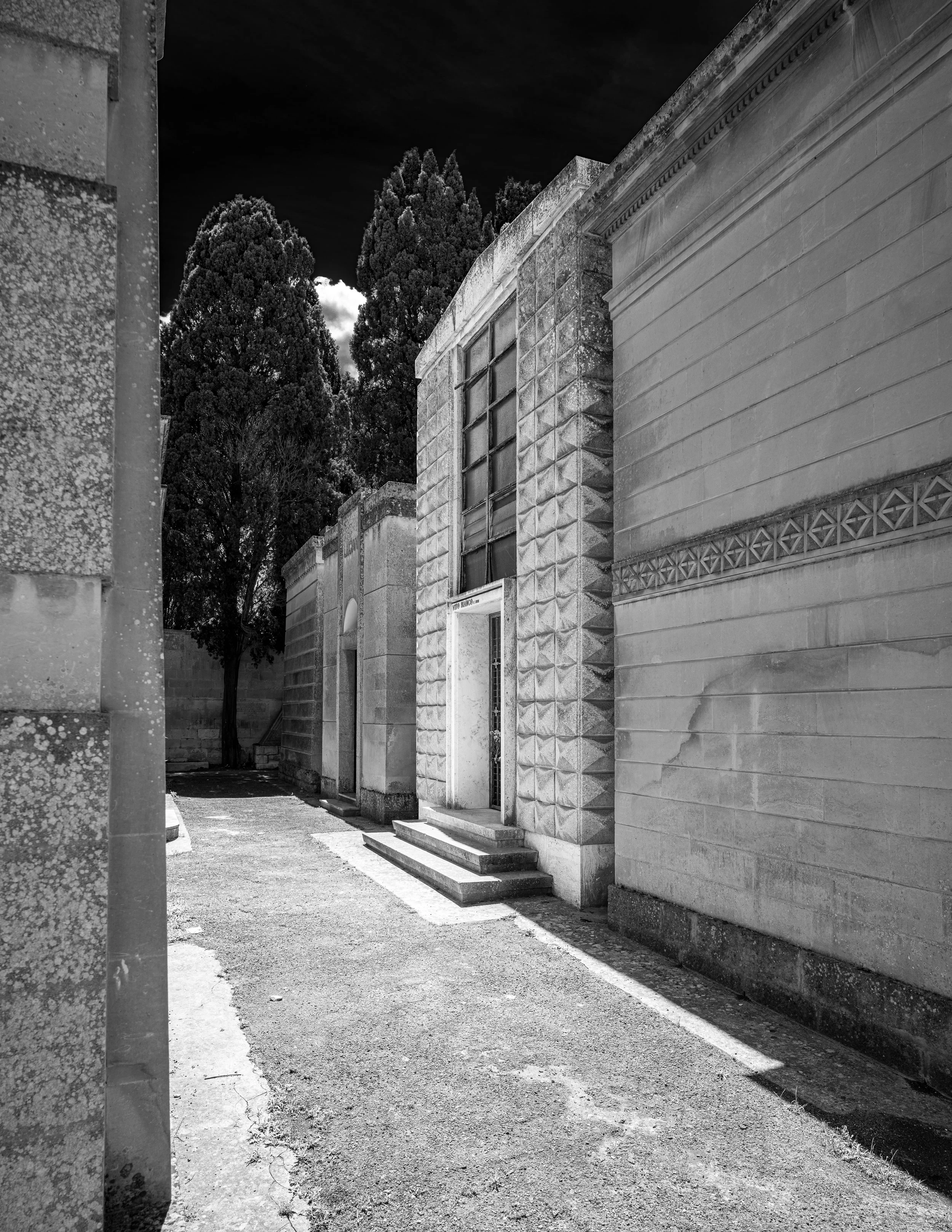 cimitero di lecce-puglia-lecce-Necropolis-06.jpg