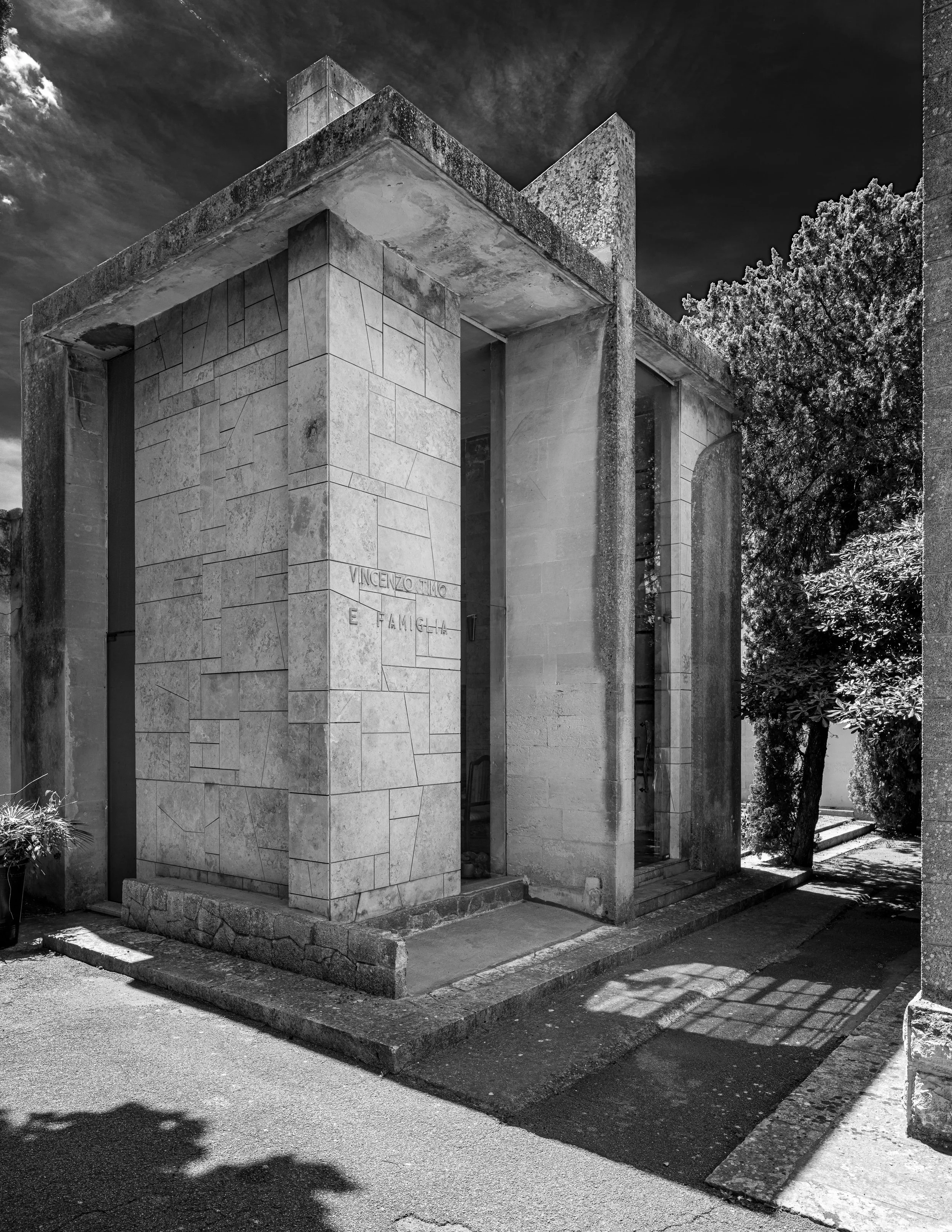 Necropolis-08.jpg