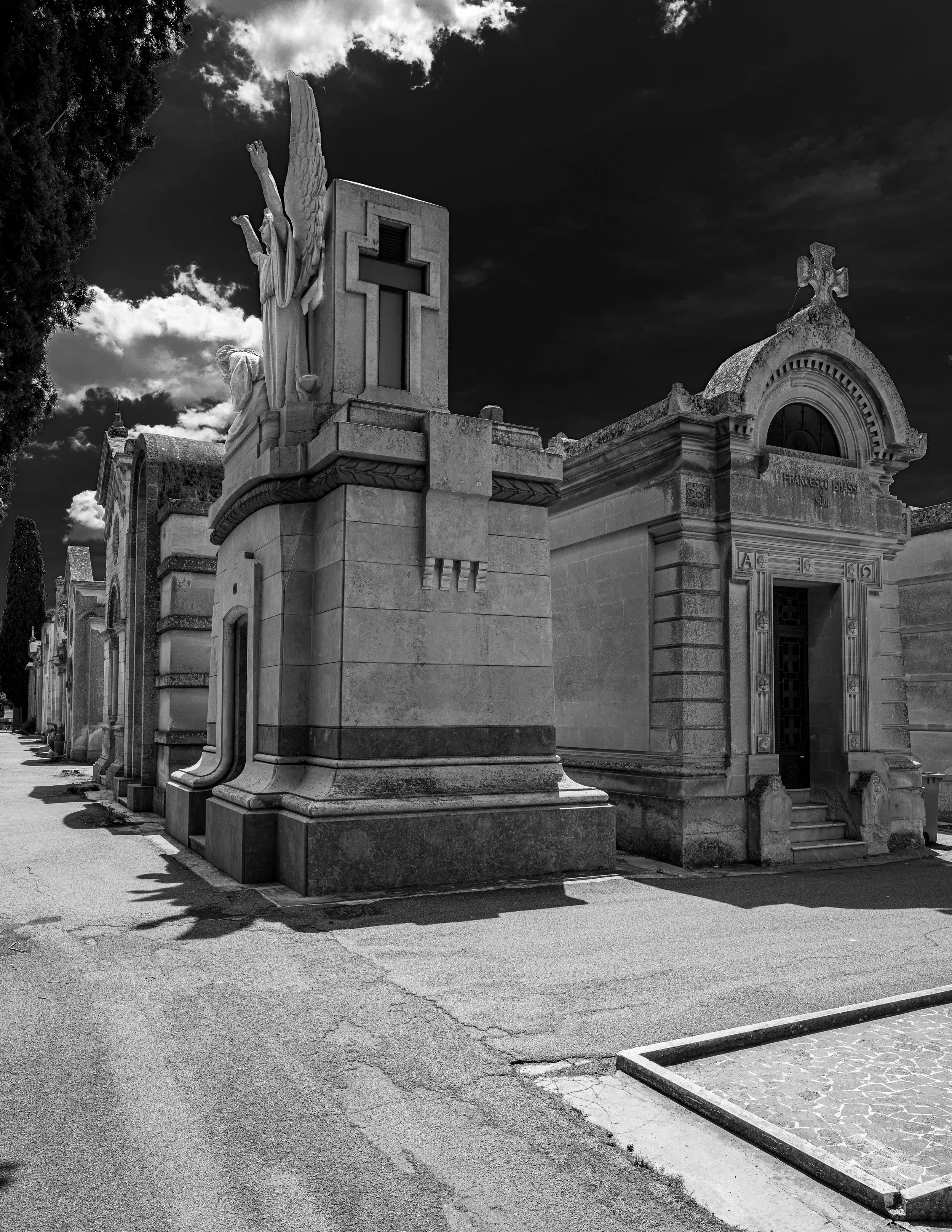 cimitero di lecce-puglia-lecce-Necropolis-15.jpg