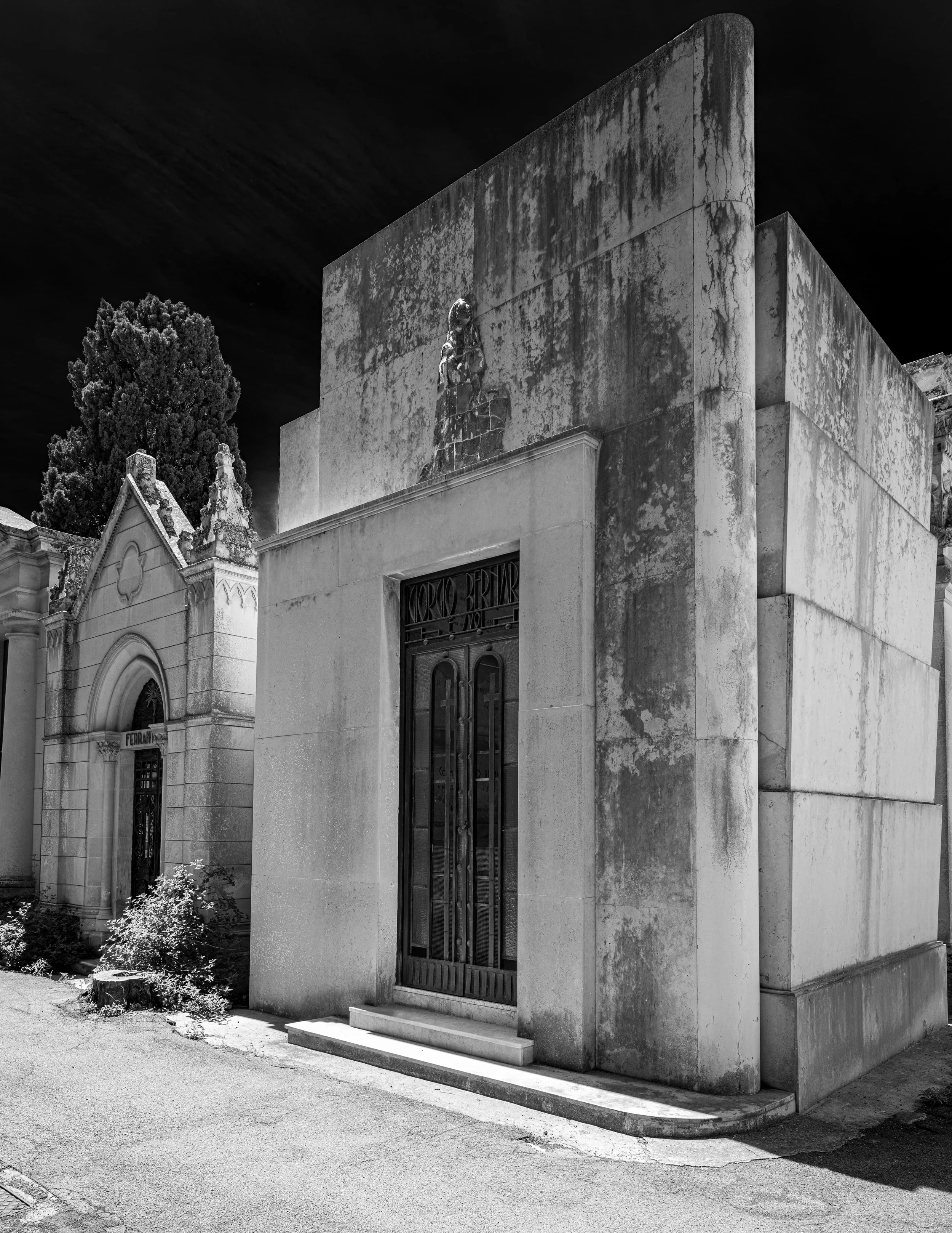 cimitero di lecce-puglia-lecce-Necropolis-02.jpg