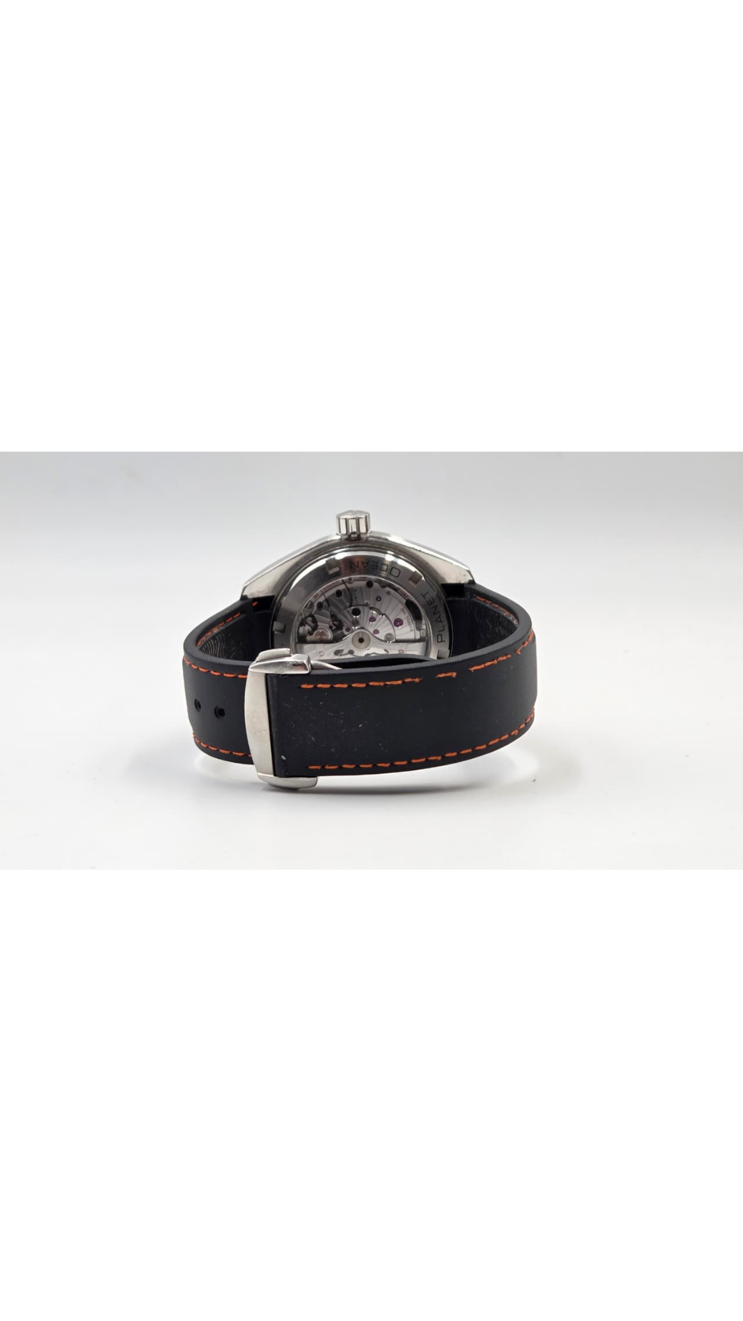omega seamaster planet ocean back.png