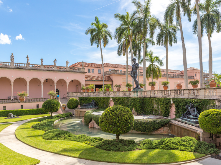 Arts museums theaters and cultural attractions in Sarasota Florida