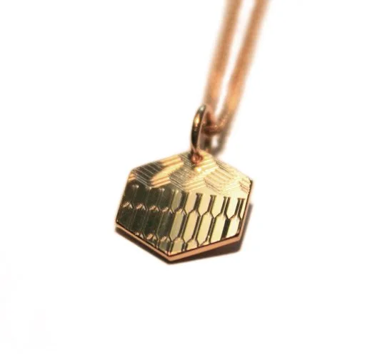KetteSechseckGold.jpg