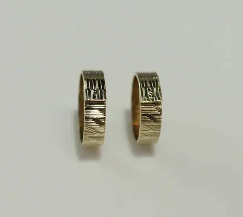 Eheringe_guilloche.webp