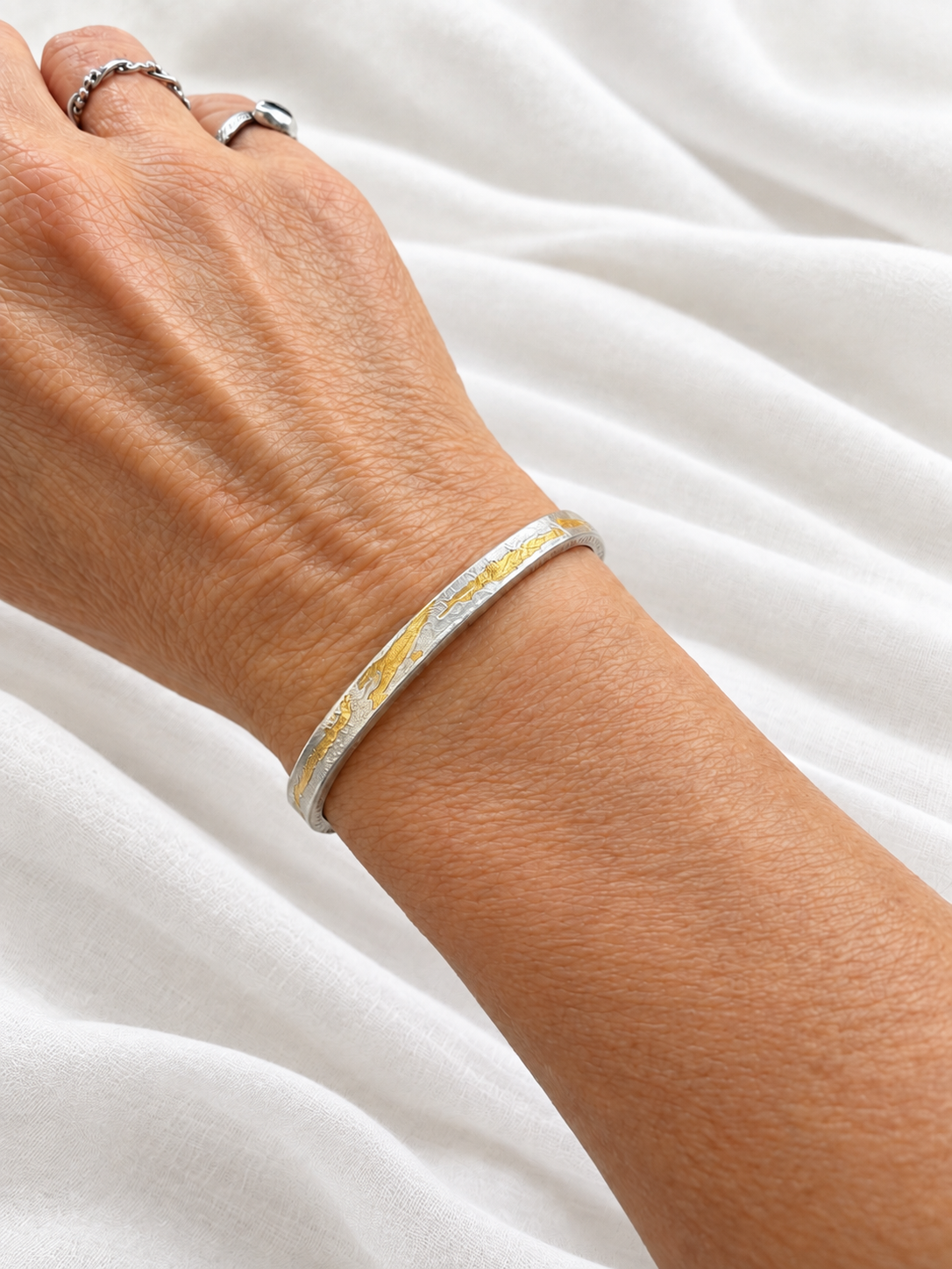 ‘Aurelia’ – Sterling Silver & 24ct Gold Leaf Cuff Bangle