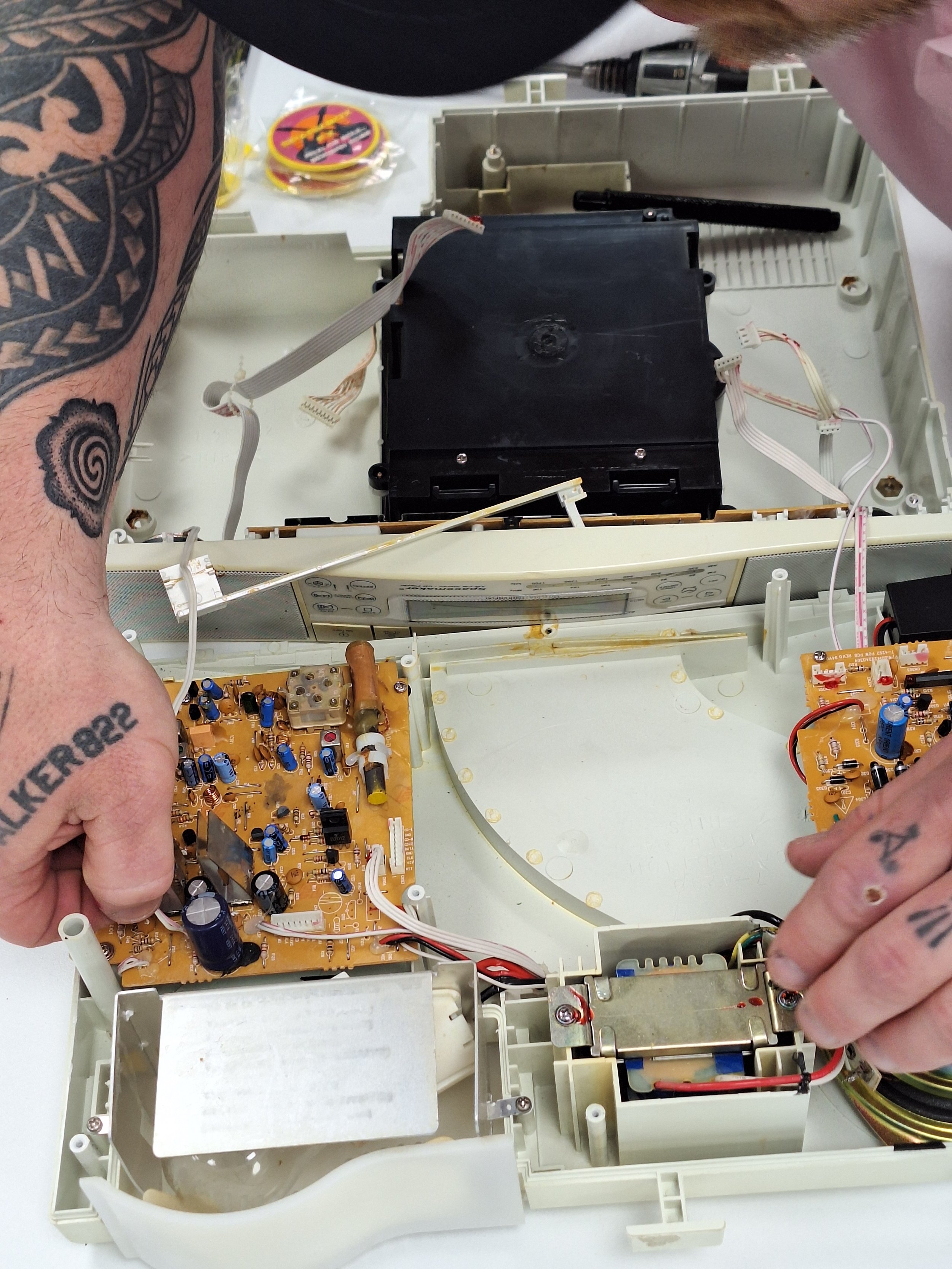 Repair Cafe @ Keshen-Goodman Library