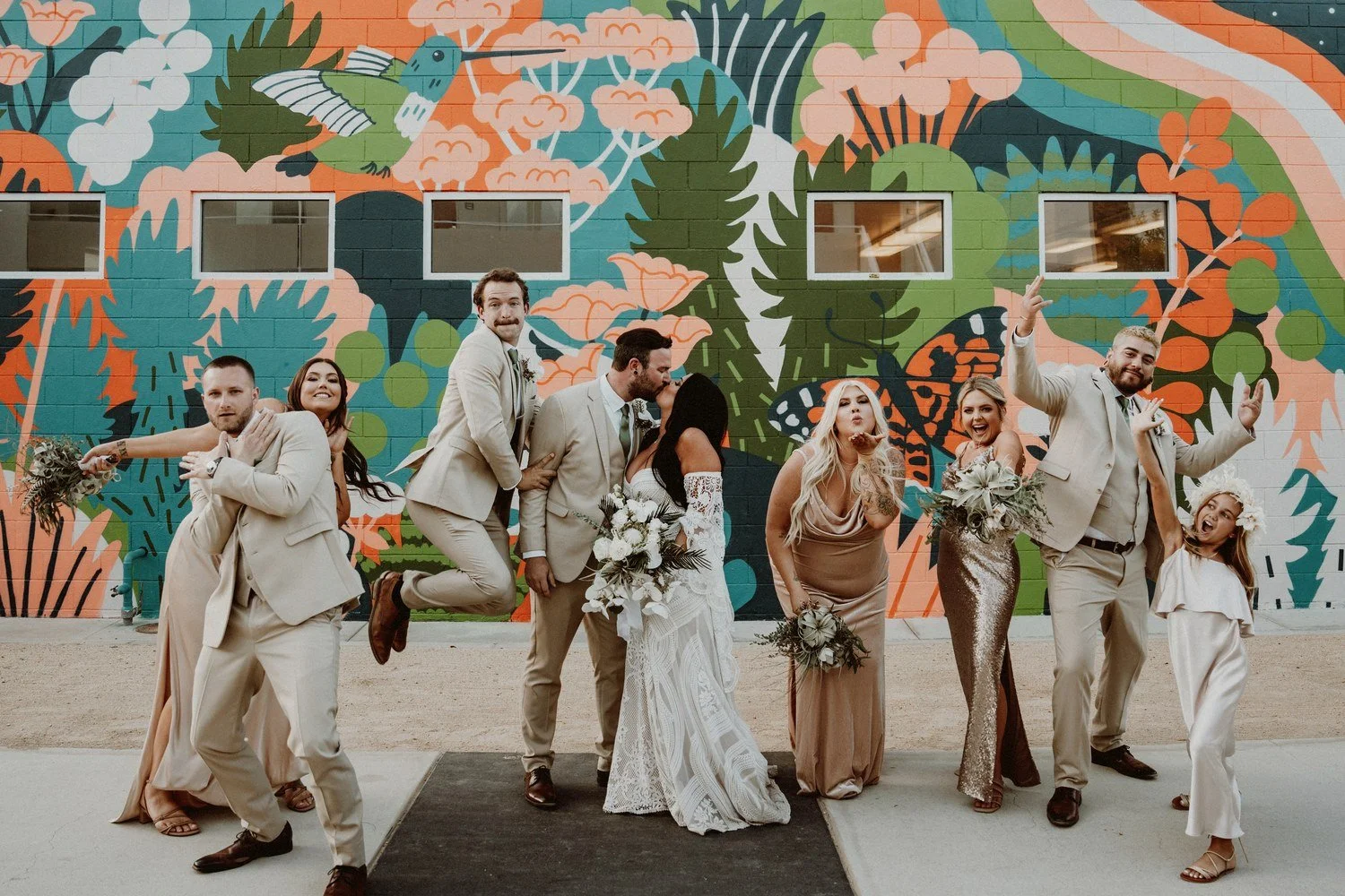 wedding-party-san-diego-white-bridal-bouquet-mural.jpg