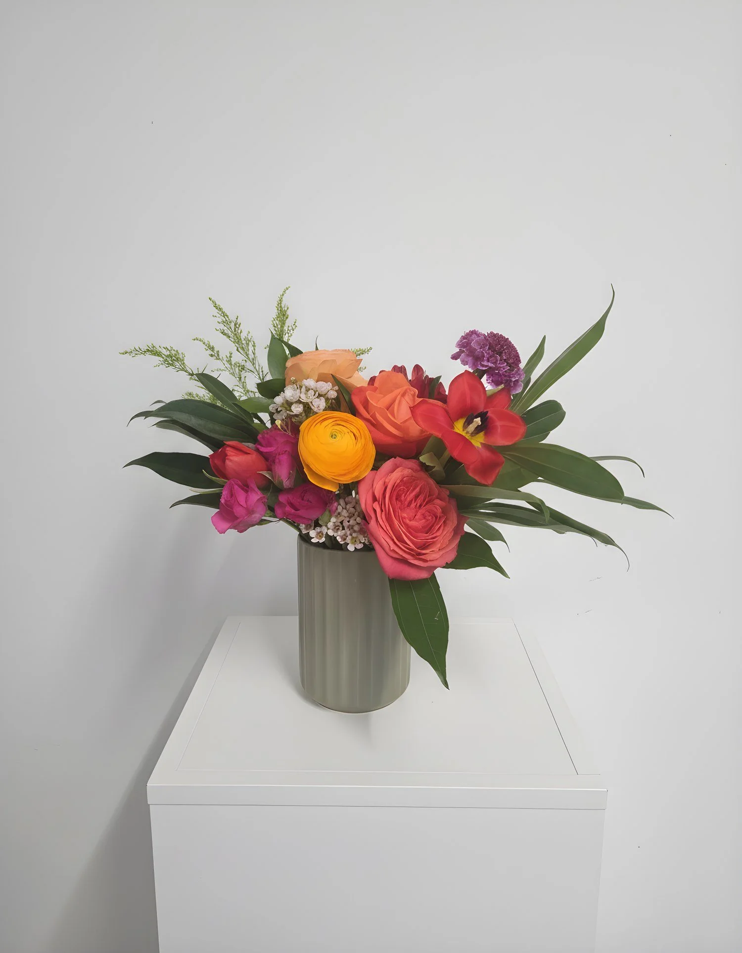 bright-flower-arrangement-san-diego-medium.jpg