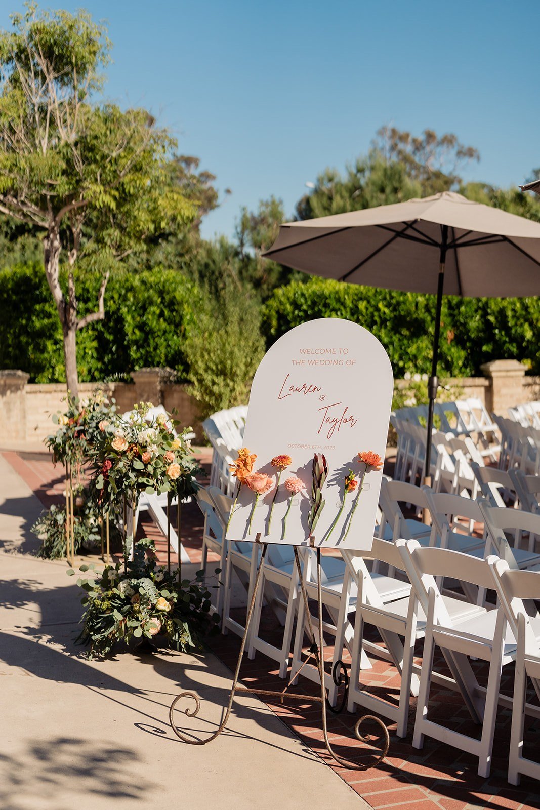 san-diego-wedding-ceremony-welcome-sign-floral-decor.jpg