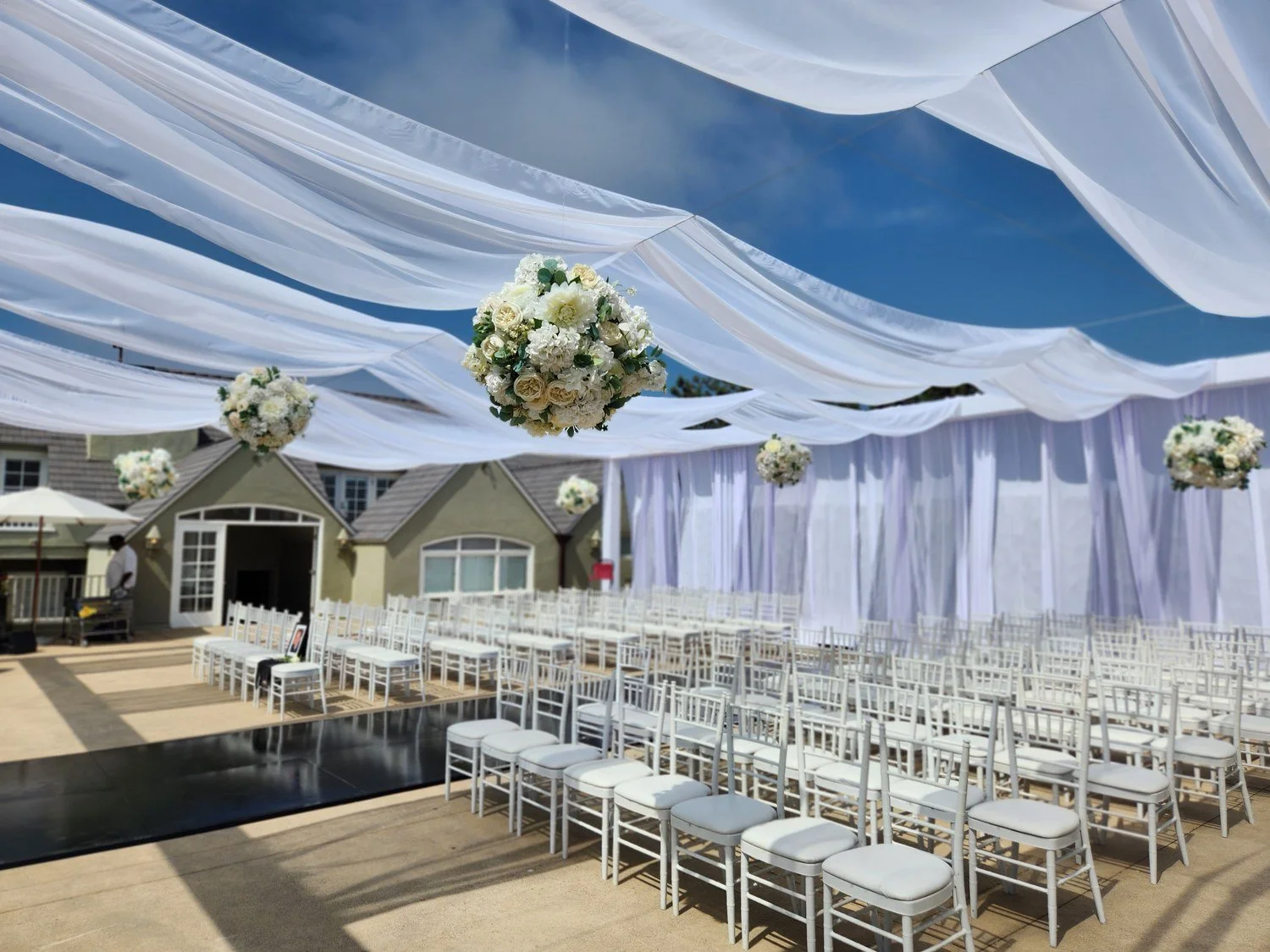 san-diego-lauberge-wedding-hanging-floral-pomander.jpg
