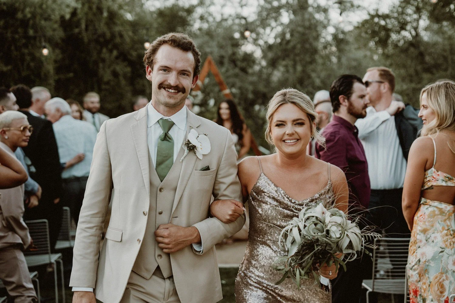 san-diego-wedding-greenery-bouquet-air-plants.jpg