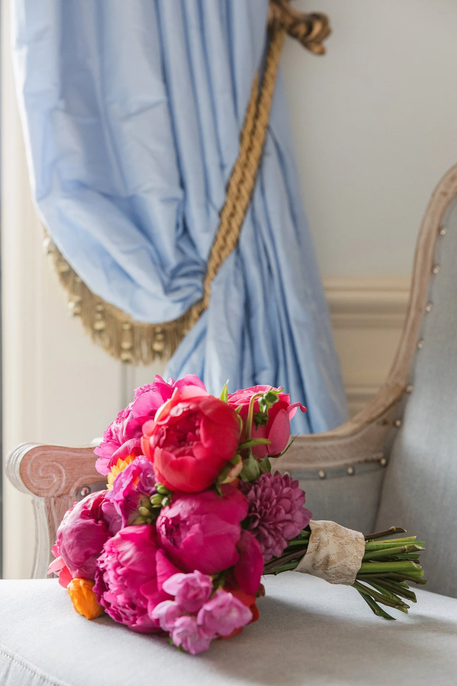 san-diego-bridal-bouquet-hot-pink-peonies-chair.jpg