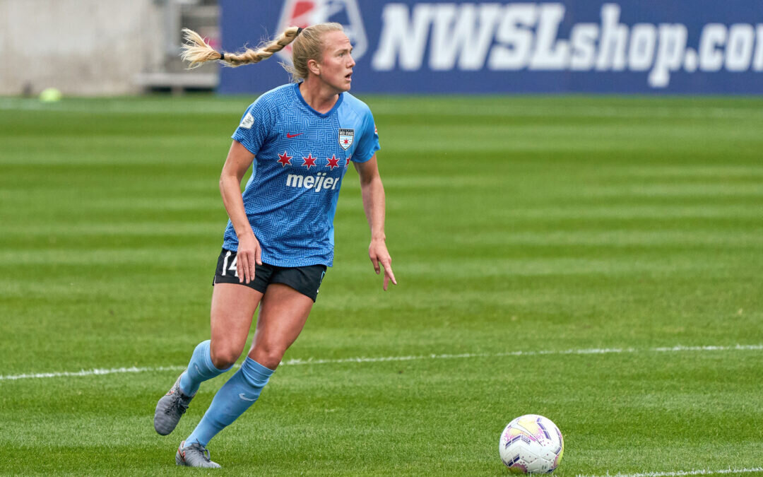 Zoe Morse on the attack for Chicago Red Stars (Photo credit: Robin Alam/@robinagphotos)