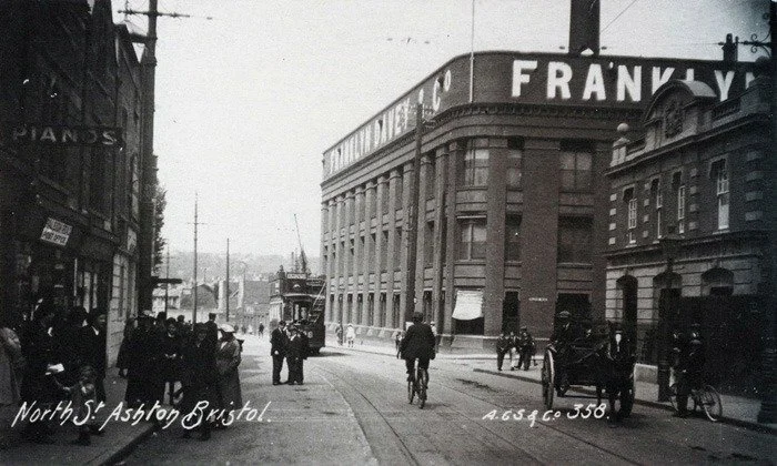 1971 Tobacco Factory