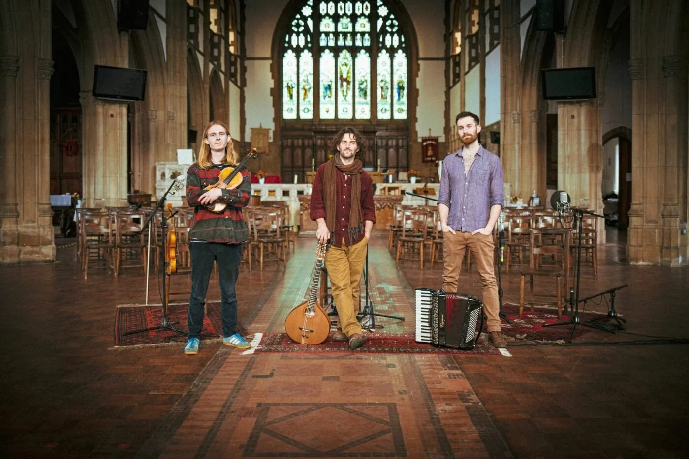 Live music: Tarren