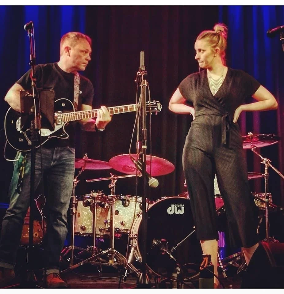 Live music: Michaela Fedeczko
