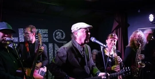 Live Music - Shallow Roots