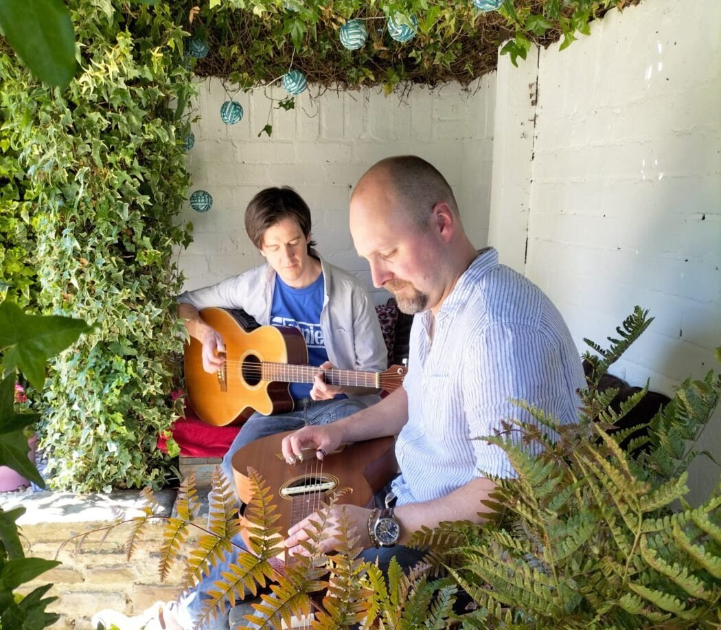 Live Music - Ten Pence Moon