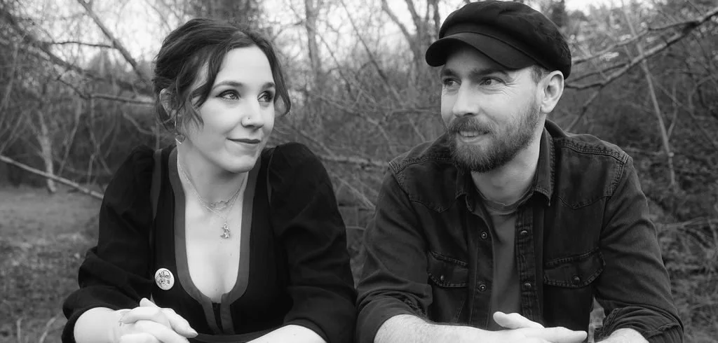 Live Music - Holly Carter & Joe Wilkins