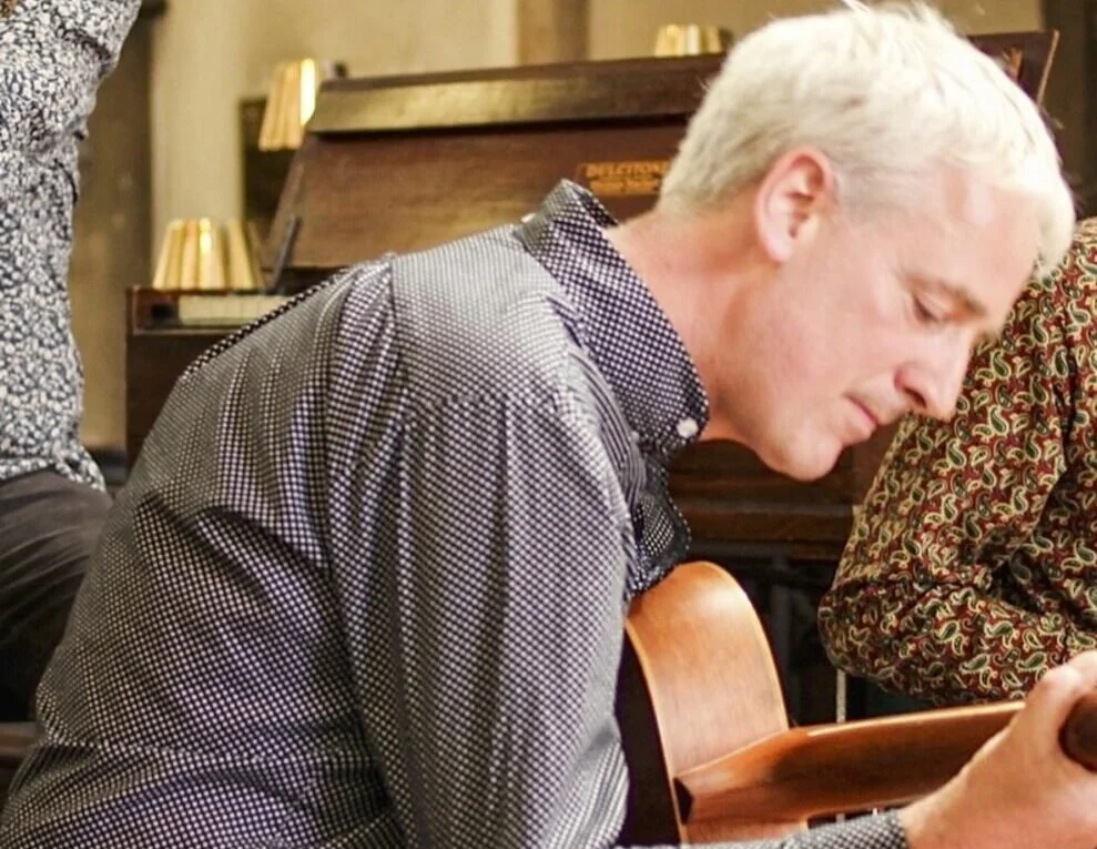 Live Music - Paul Bradley