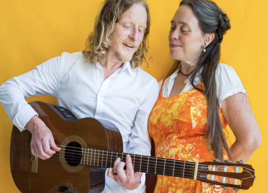 Live Music - Iseley-Perry