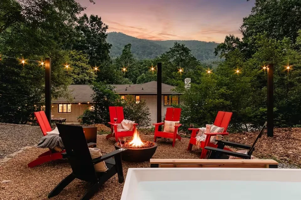 airbnb pic 1.jpg