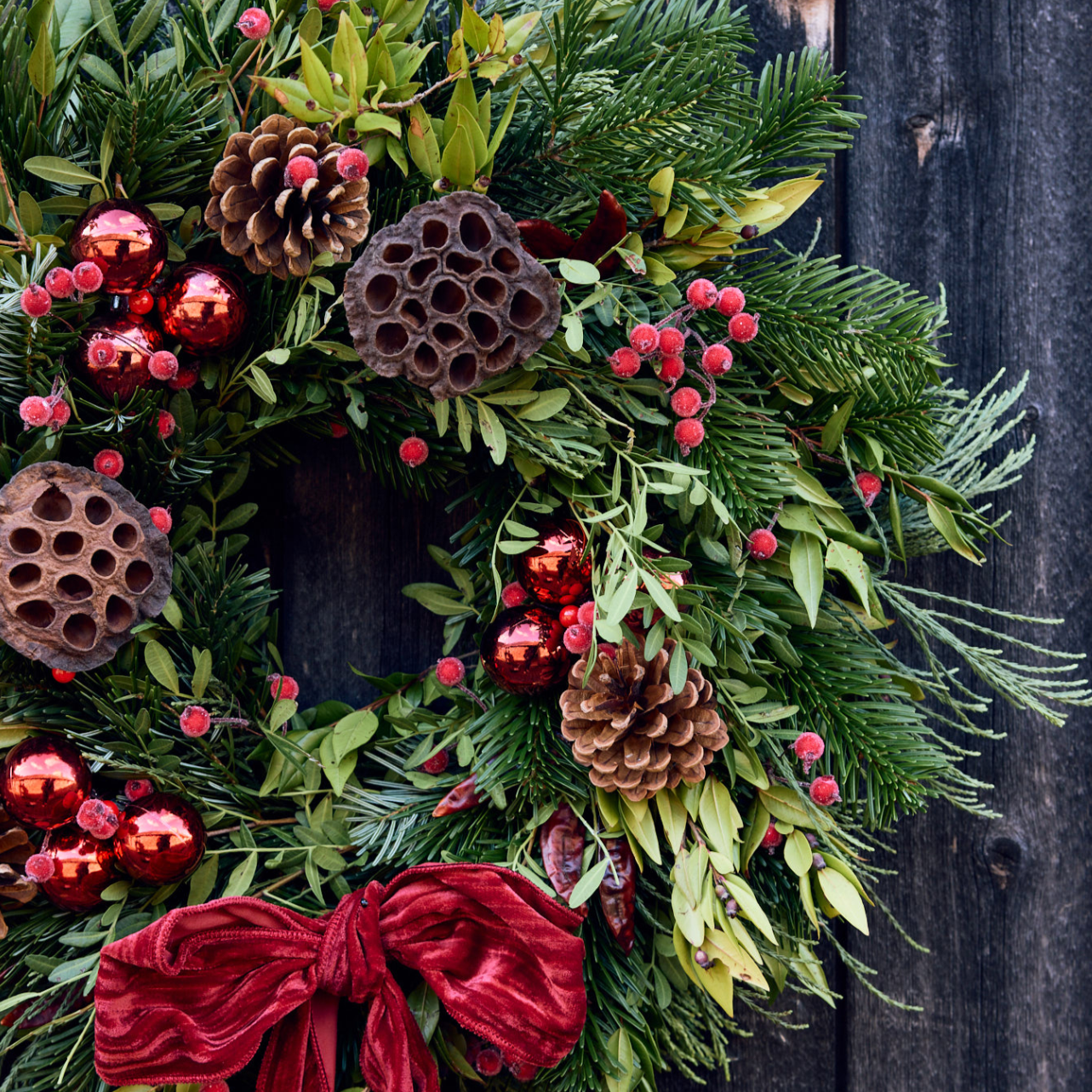 Wreath Making Workshop + Mulled Wine 25th November 7 - 10 pm