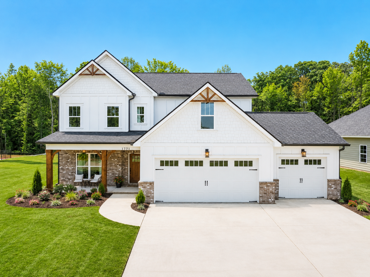 The Inlet Model Home - Pratt Home Builders