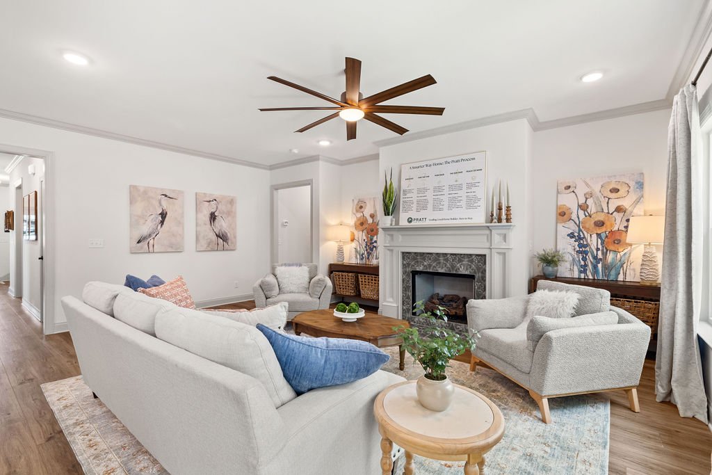 The Farms at Creekside Model Home - Pratt Home Builders