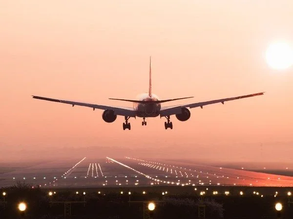 Book Review: Clap When You Land