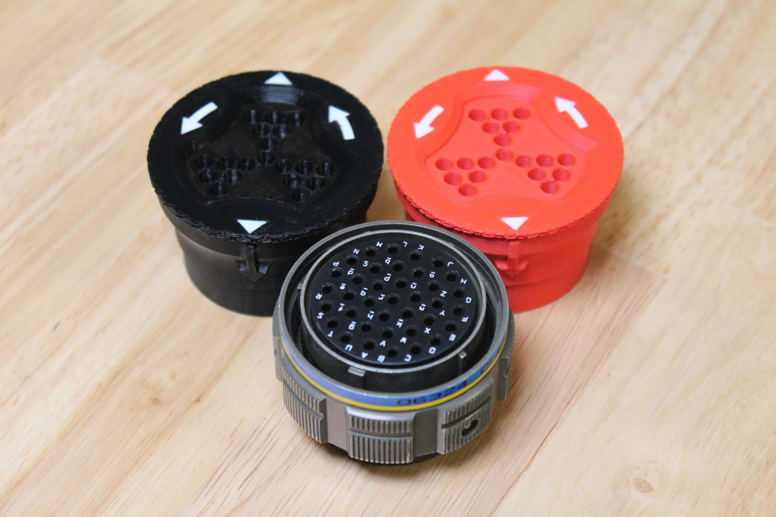 Adapter: A-25-37-FIPT-400-MIL2CPA-B