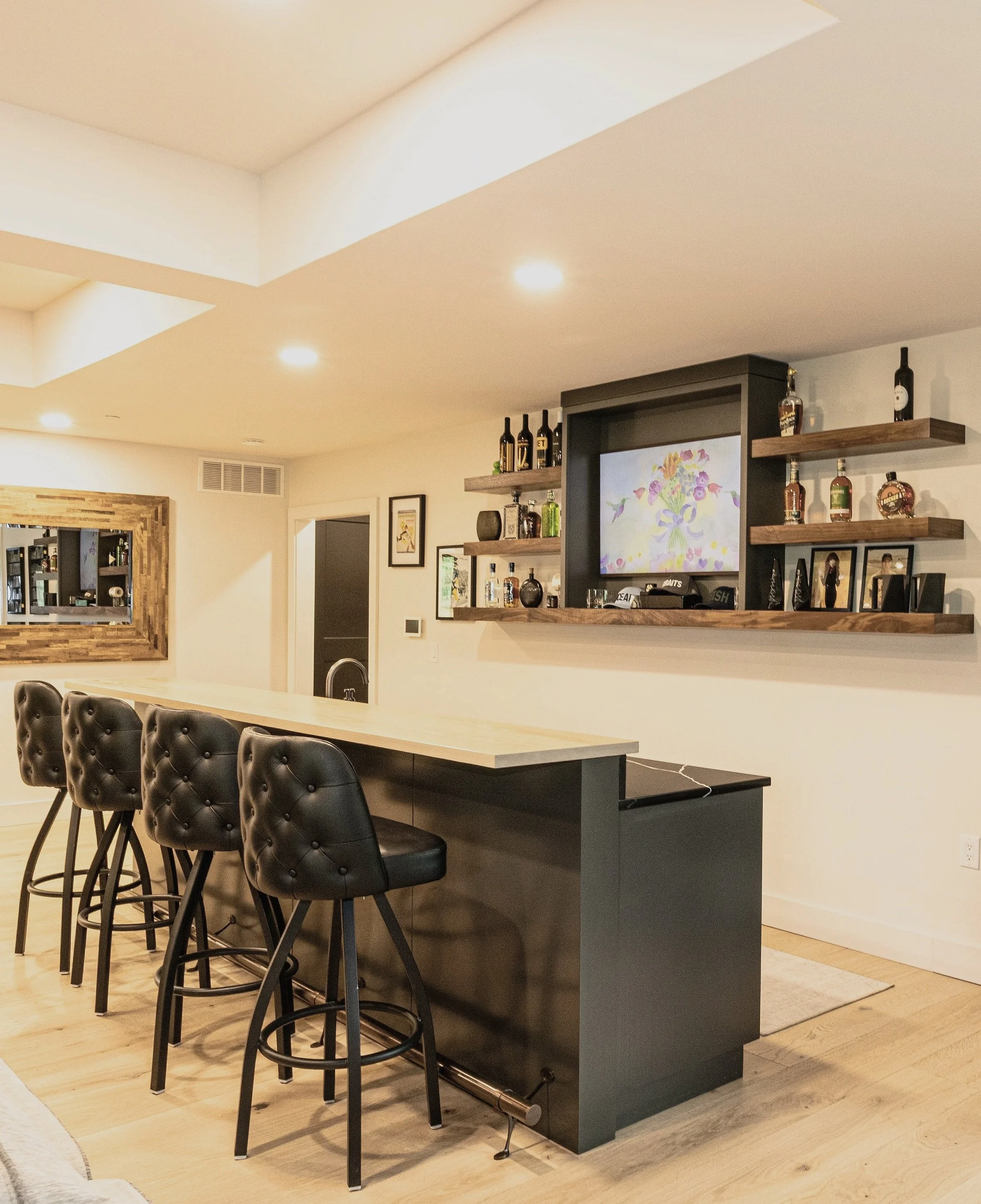 DCR-Pallotta-June232026-bar4blackstools.jpg