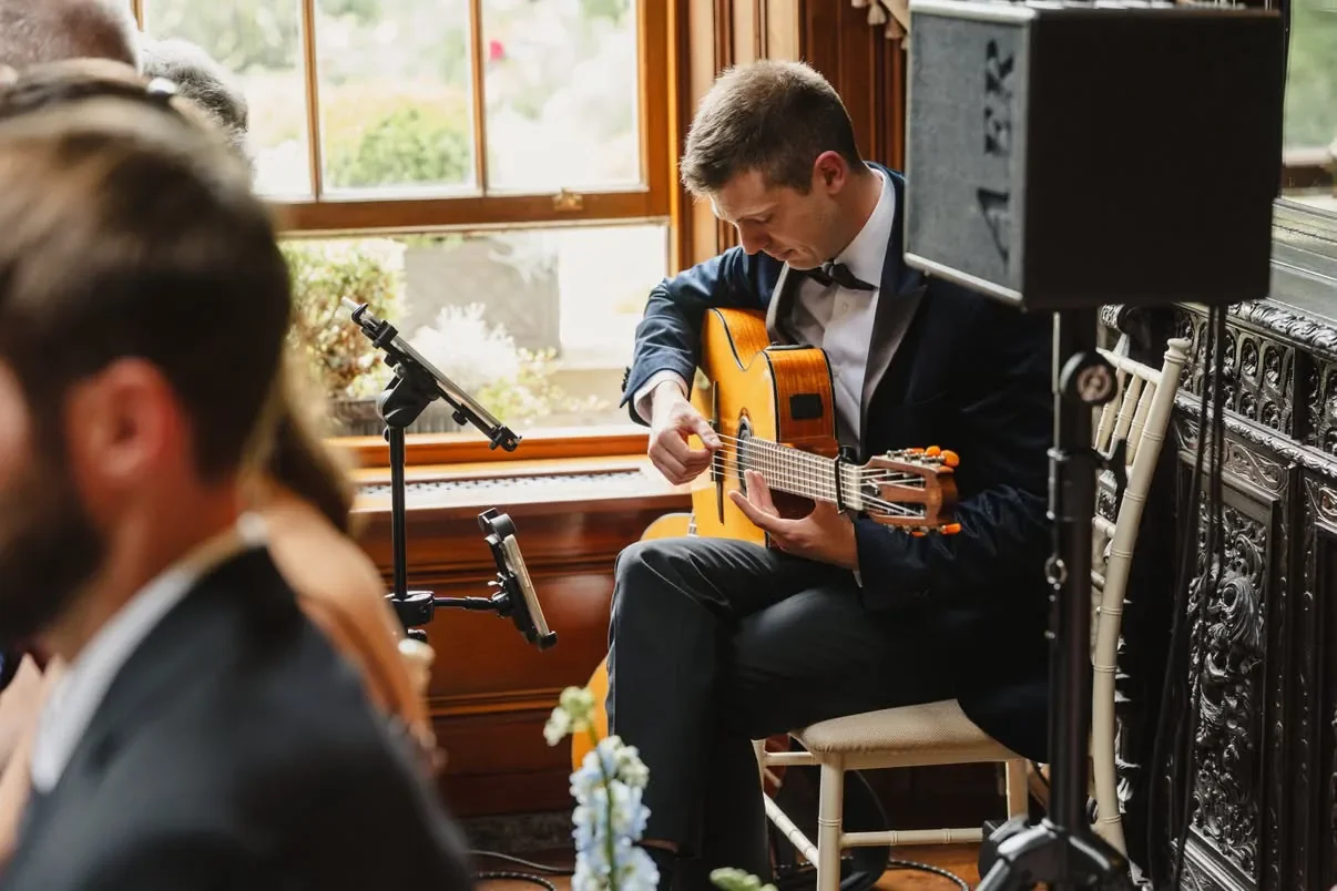 live-guitar-music-ceremony-castle-leslie.webp
