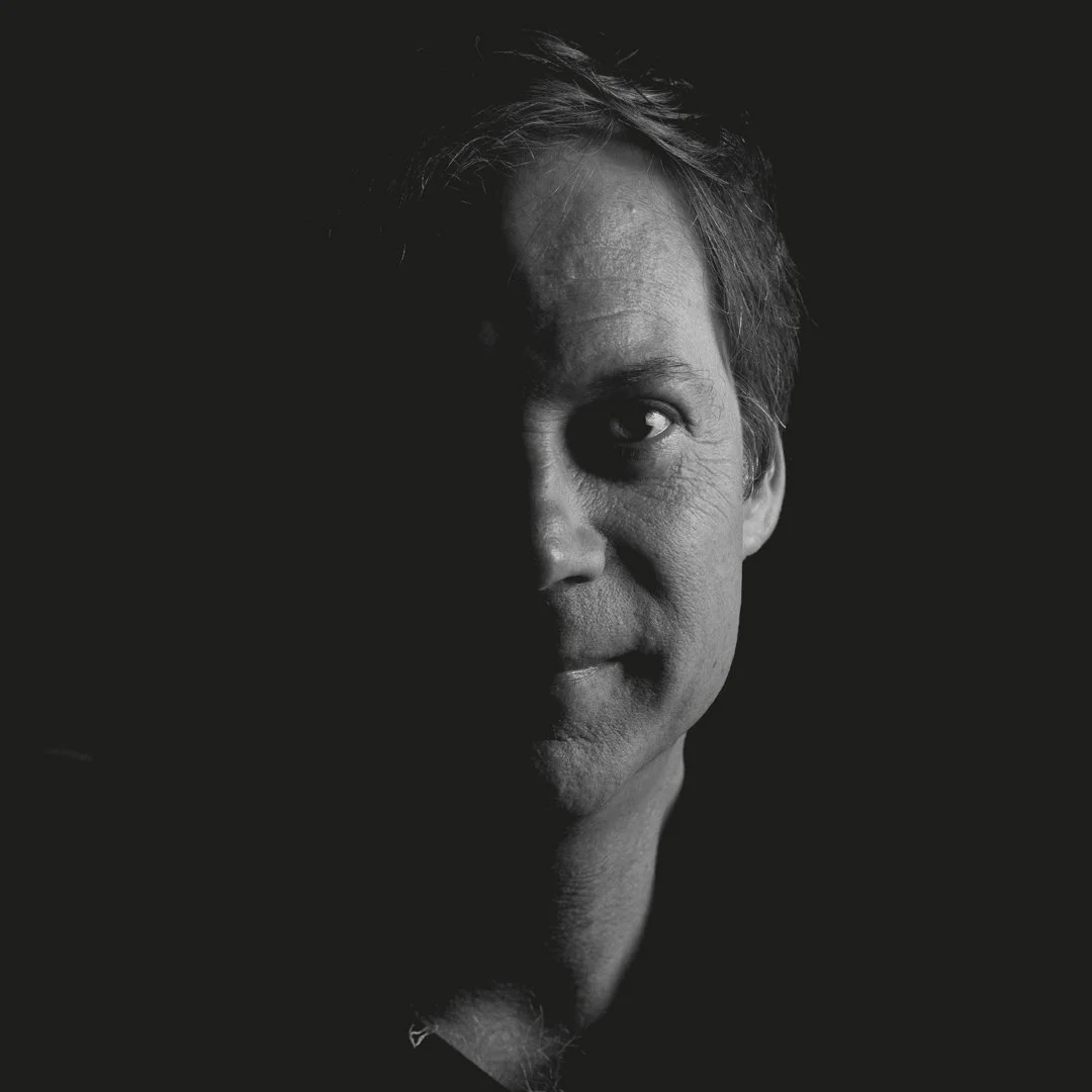 Joe D' Etienne
[Trompeta]