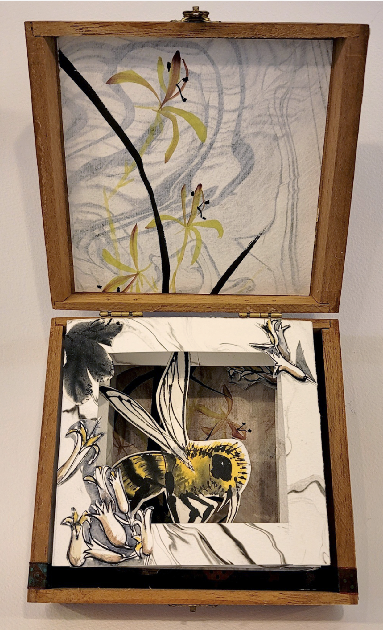 Tunnel Book Box Art