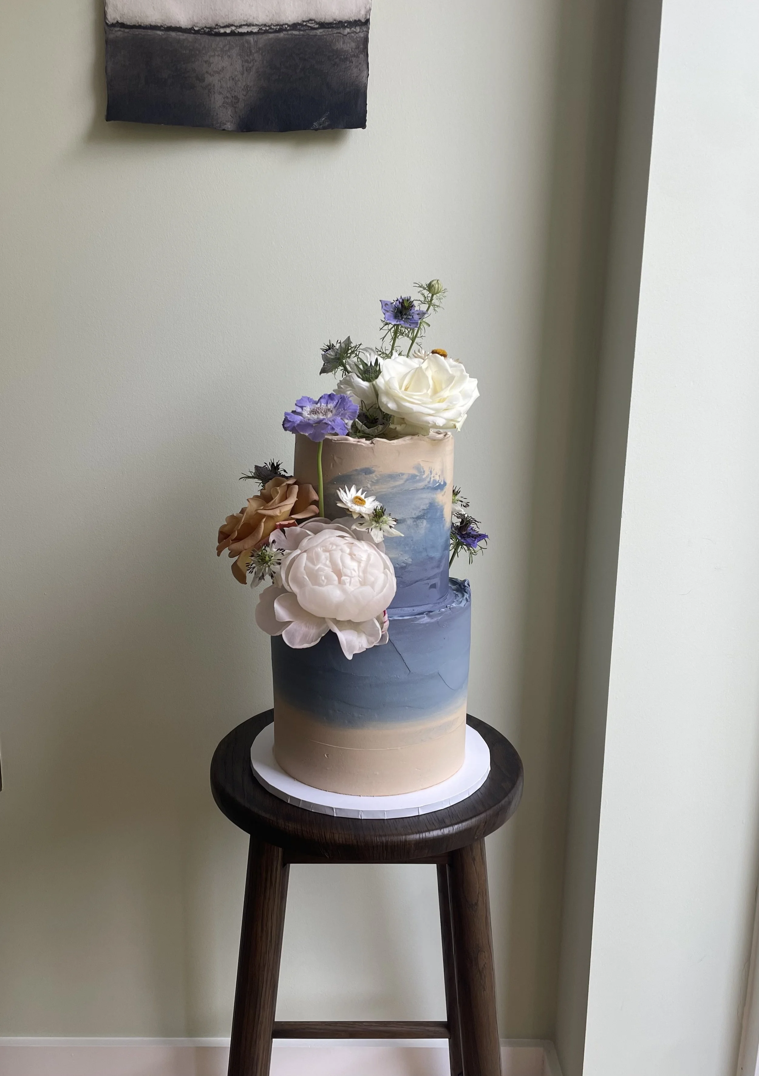 nuun | creative contemporary cakes