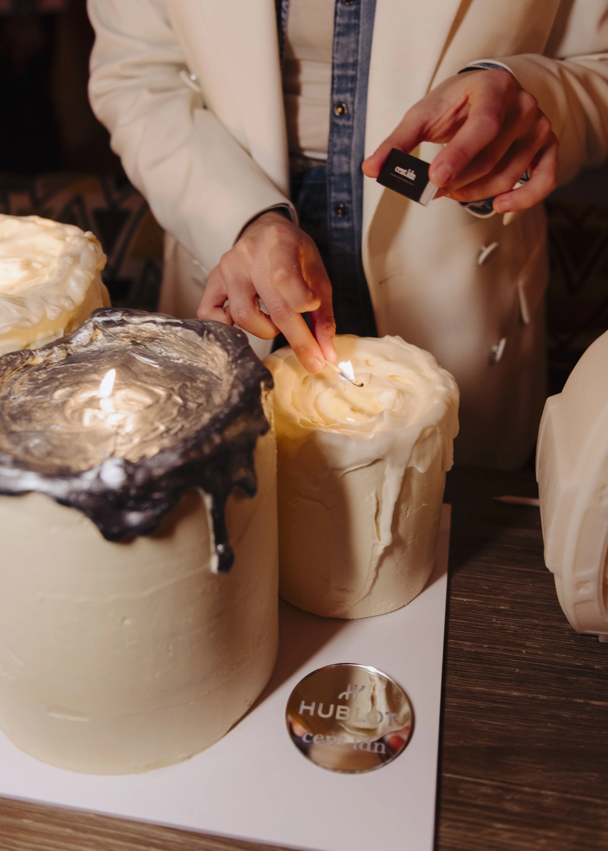 nuun | creative contemporary cakes