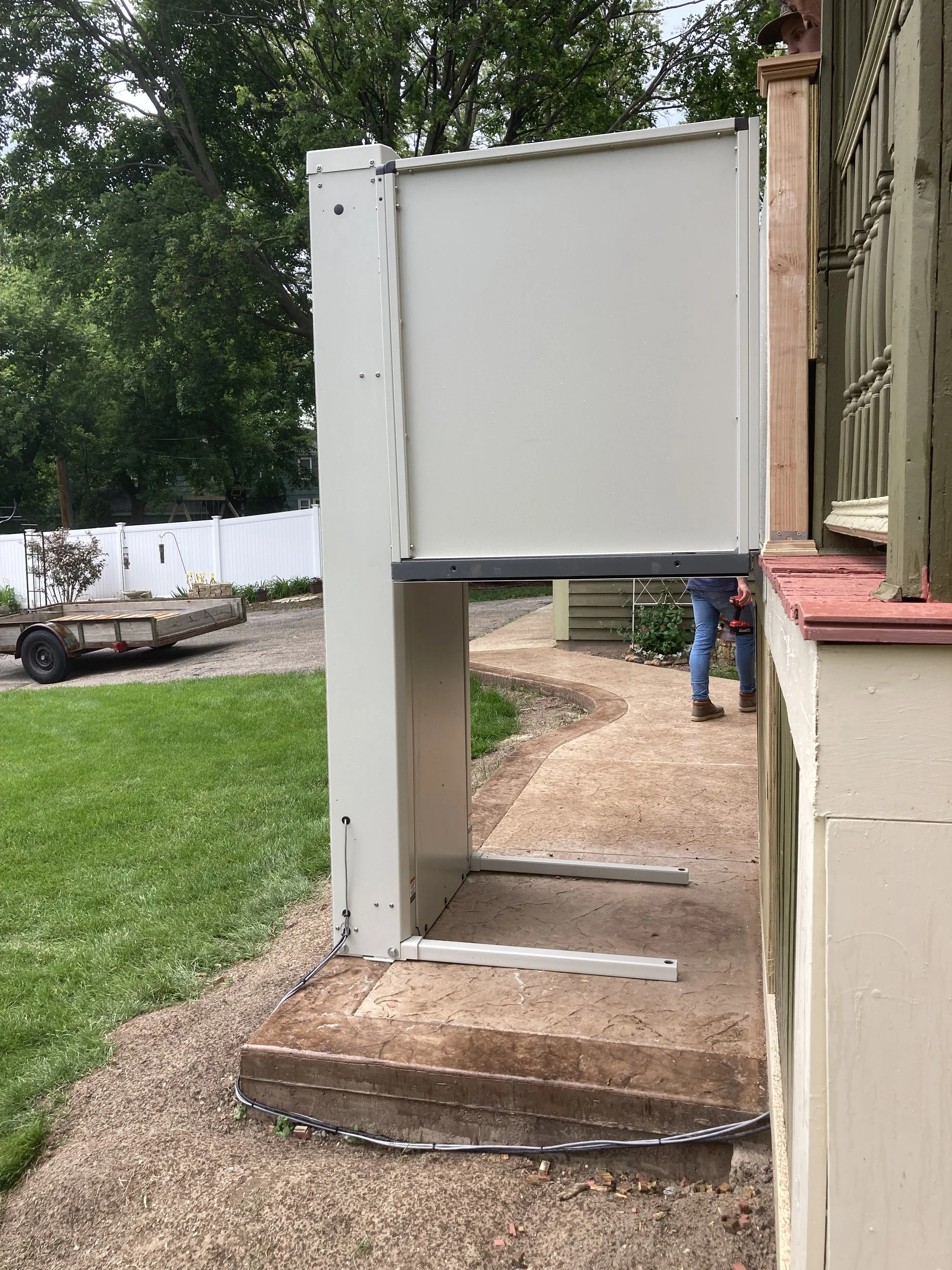 Vertical Platform Lift