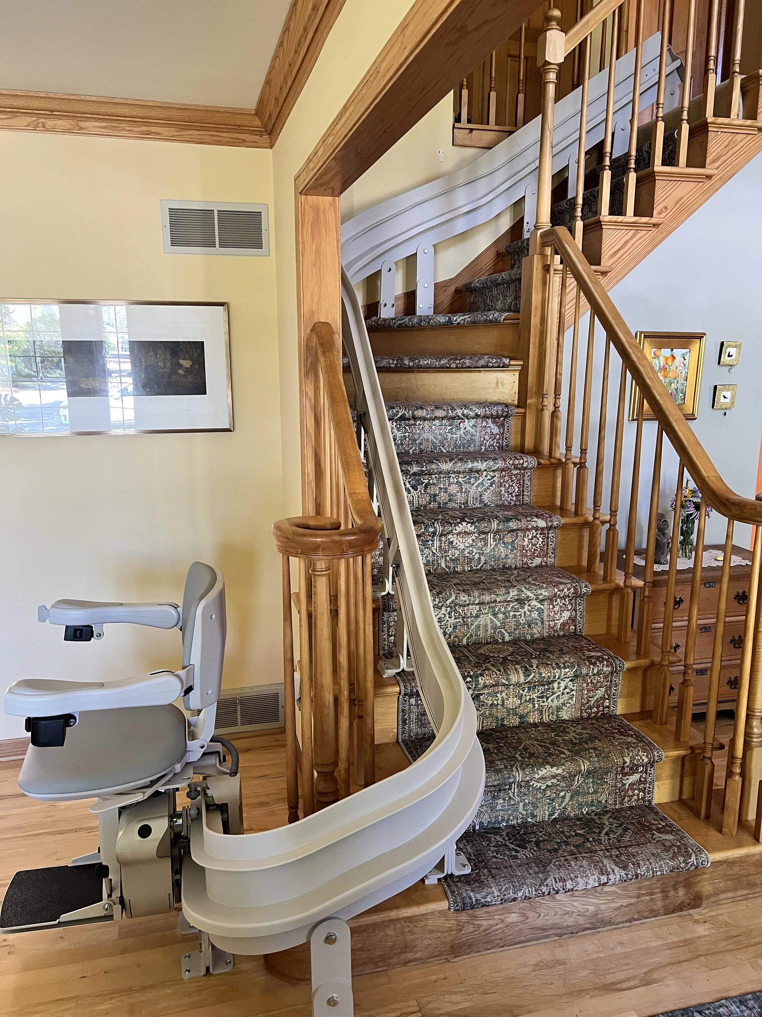 Curved Stairlift