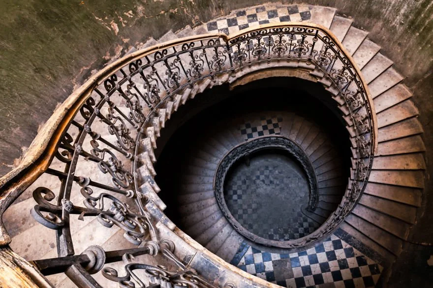 Stairway inTbilisi.jpg