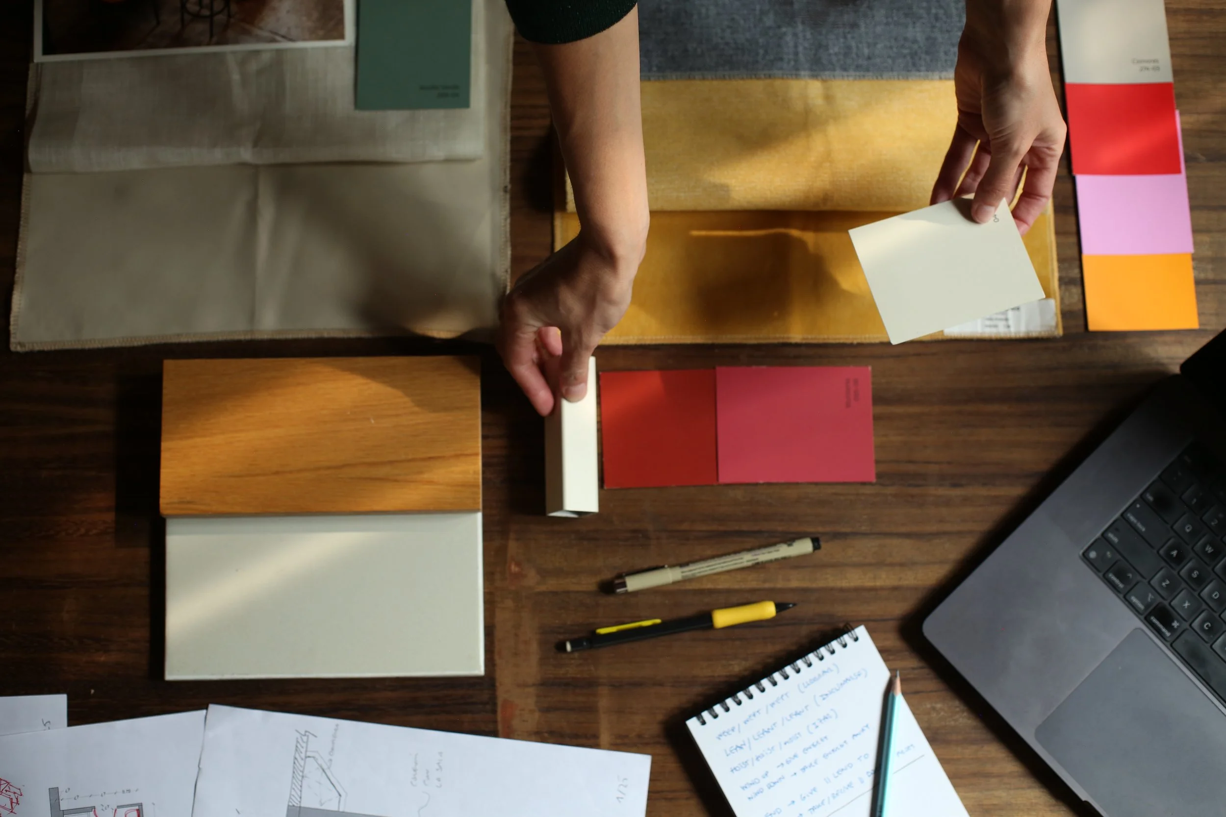 Proceso de diseño y seleccion de materiales por MOR Studio