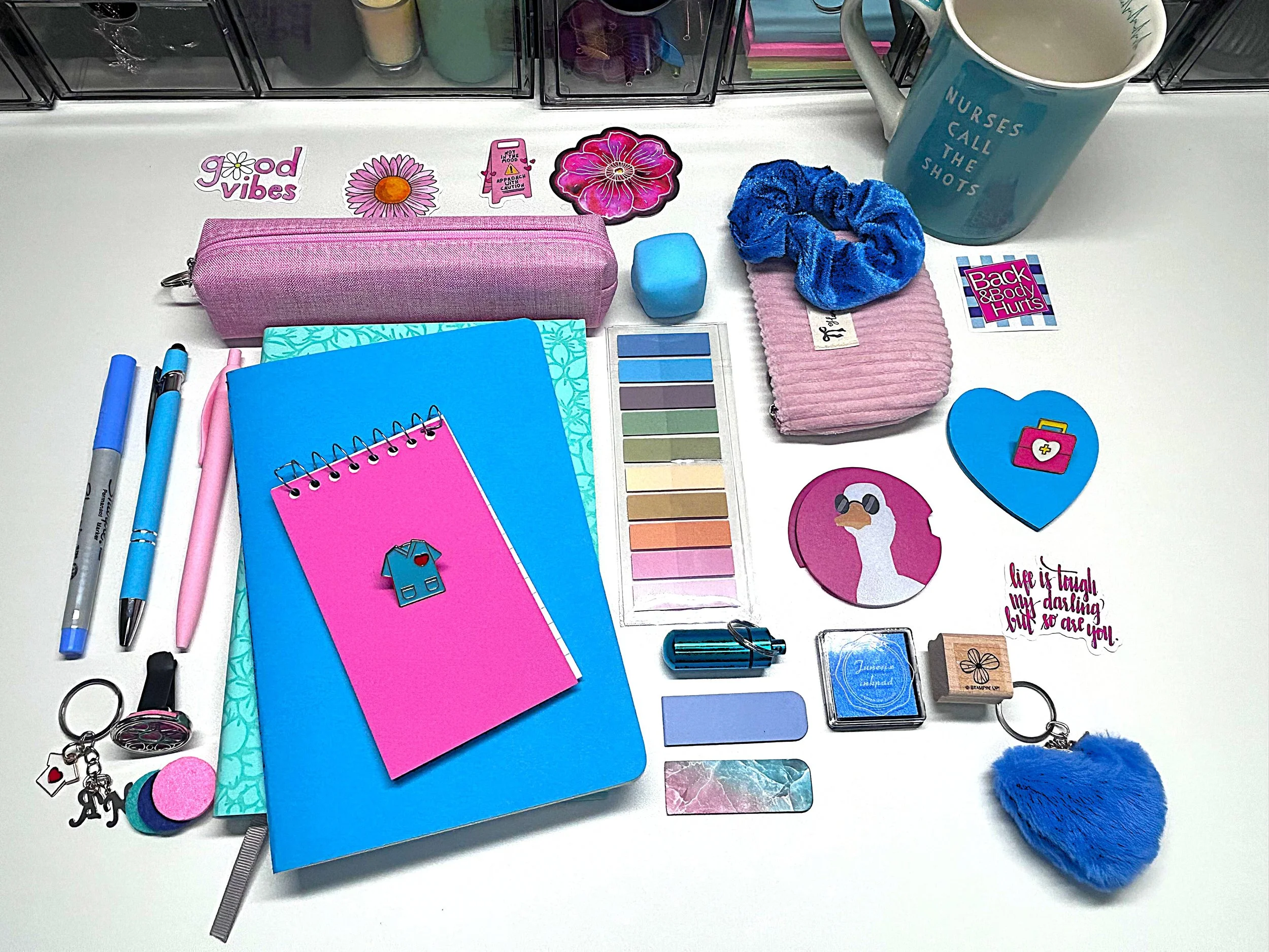 Support Nurses - Trove (20 Items)
