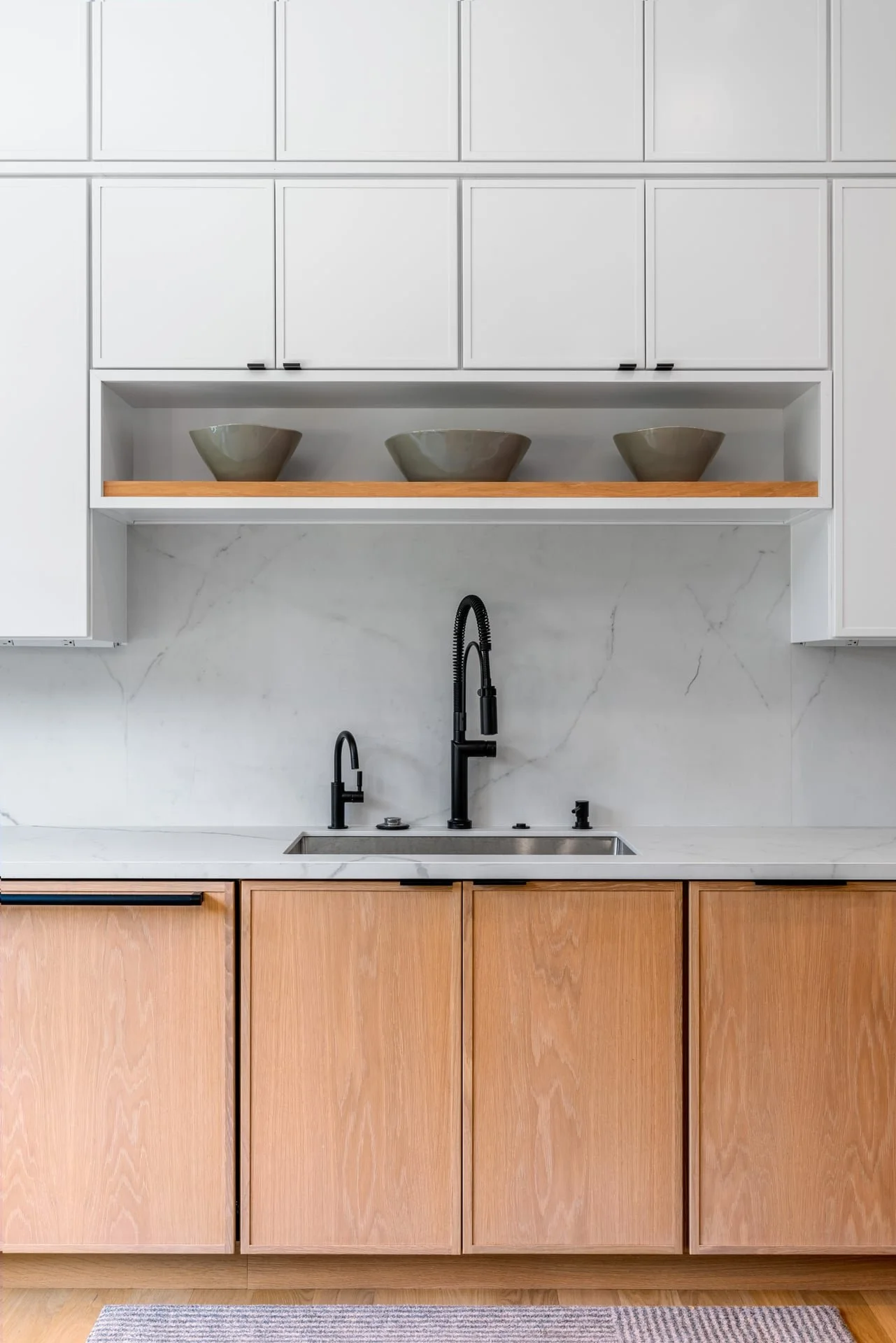shp25032_Mellot_Kitchen_12468-HDR-Edit.jpg
