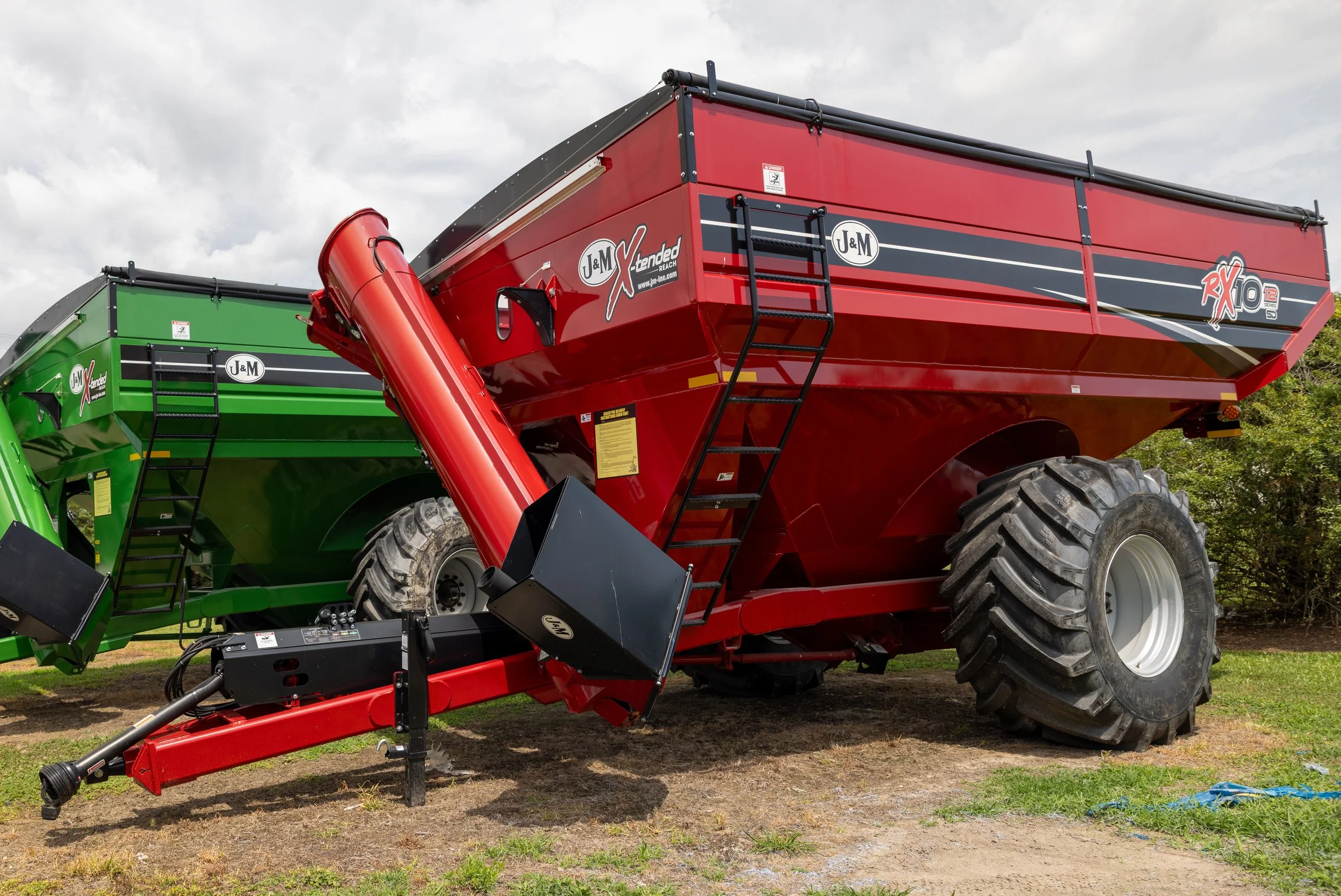 J&M RX10 1312 SD Grain Cart