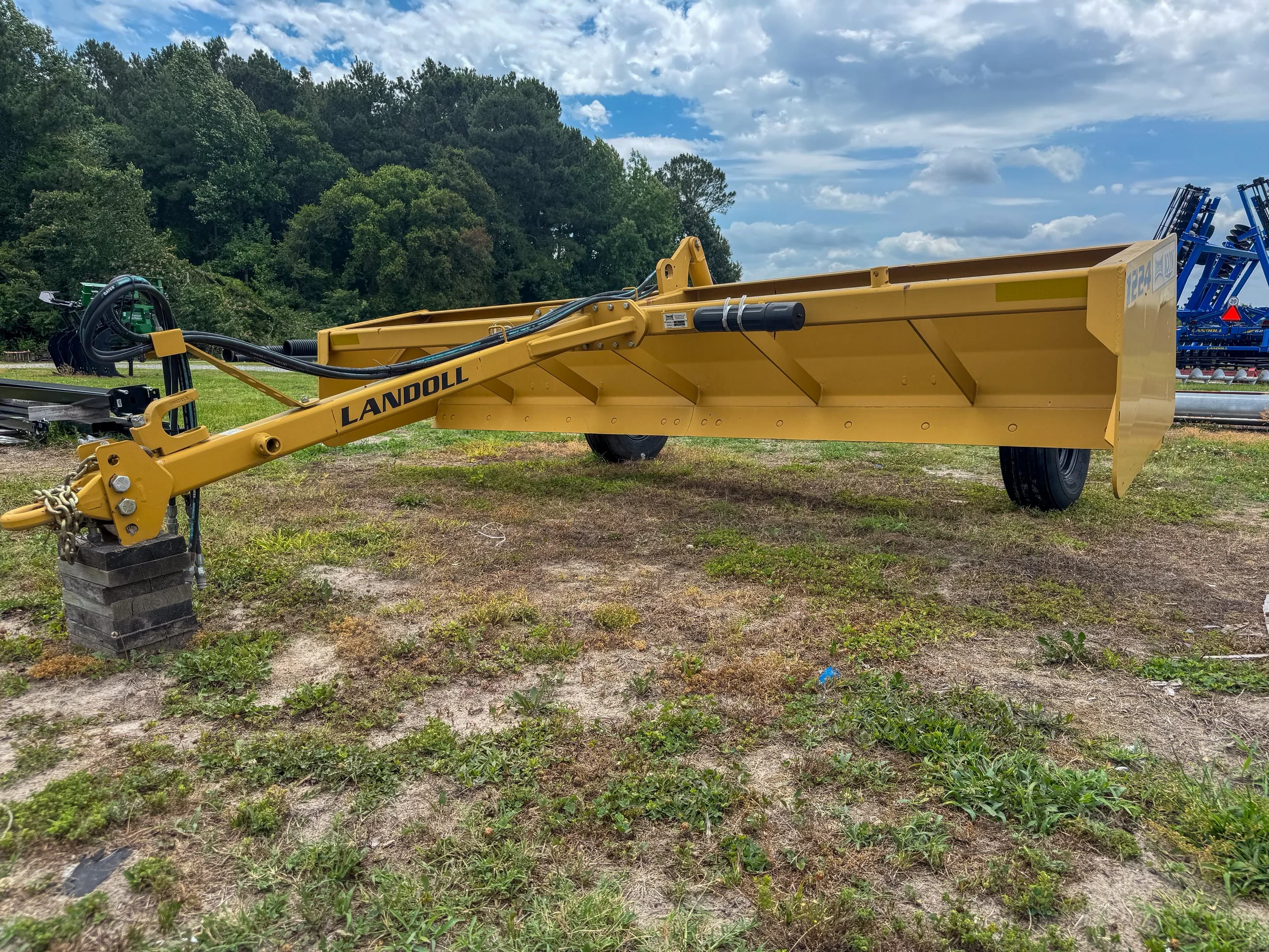 Landoll Icon 1224 Hydraulic Land Leveler