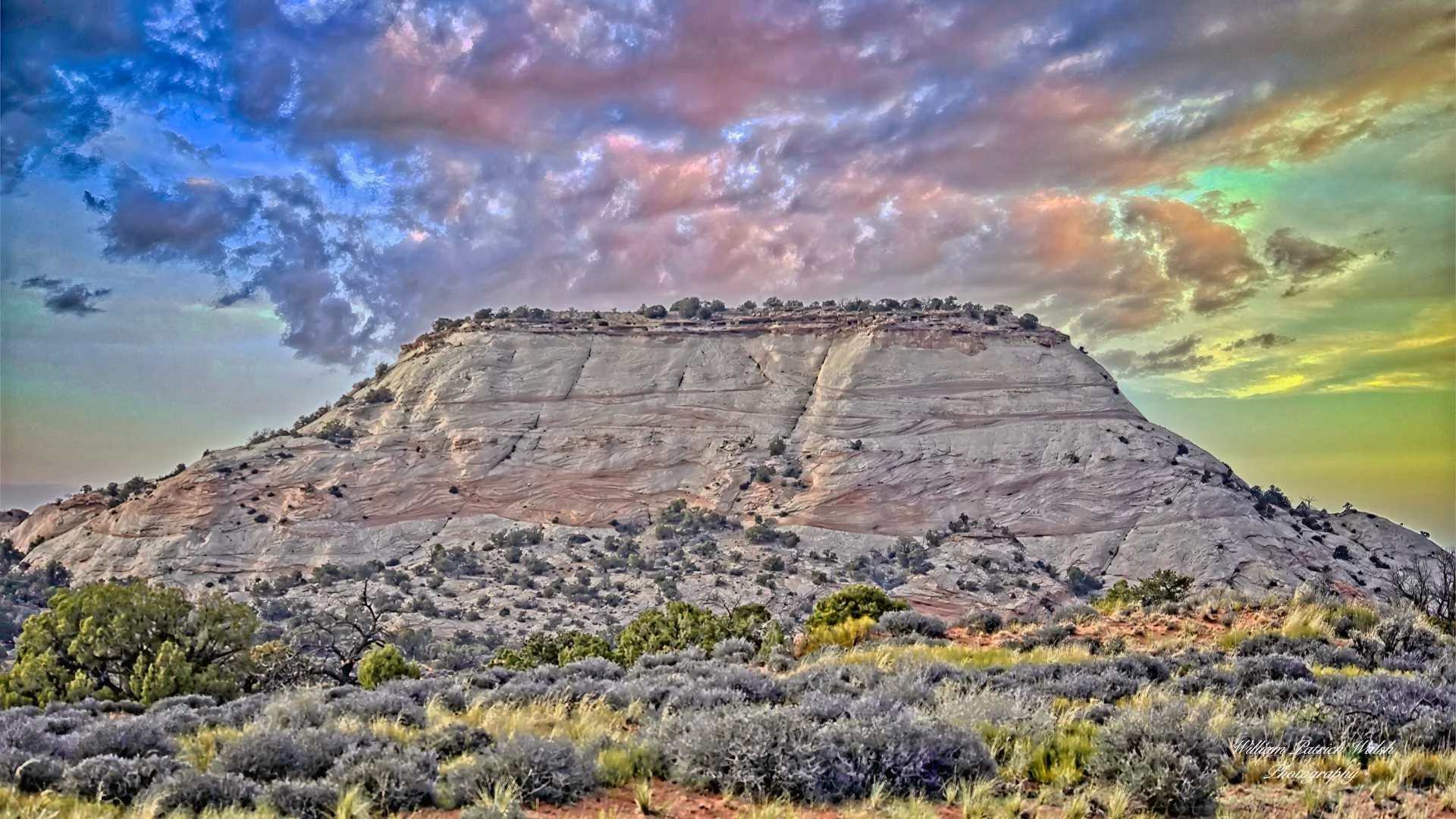 Sunset in Canyonlands (9x16)