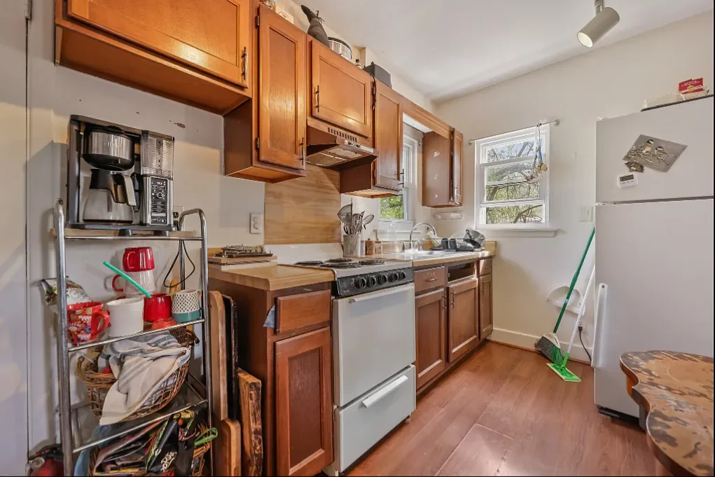 868 Commerce St Unit Up - 9.webp